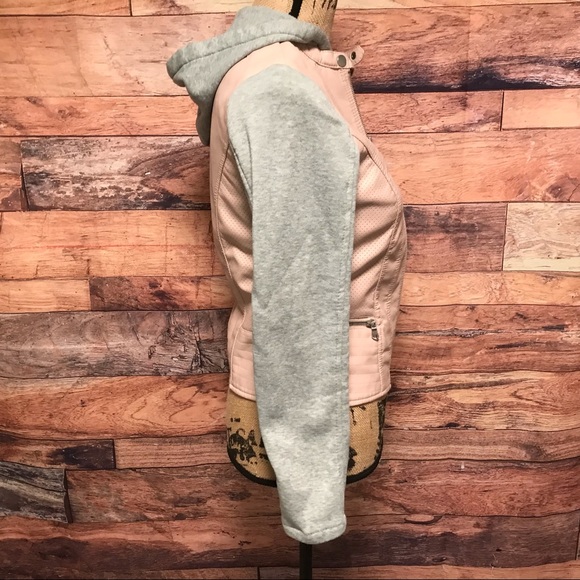 Charlotte Russe Jacket - Picture 8 of 12